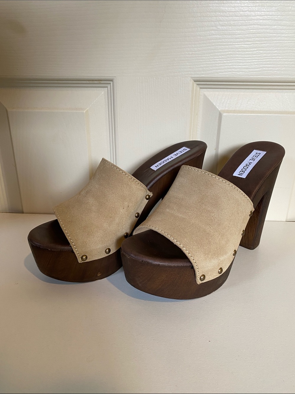 Steve Madden Tan Suede Studded Platform Mules